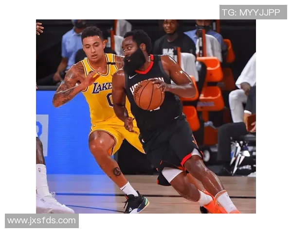 火箭大胜湖人豪取七连胜，点燃全城激情